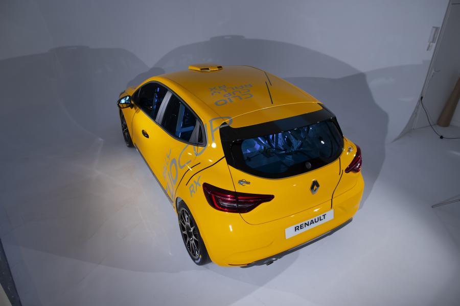  Renault Clio Cup 2019 года  (фото 2 из 8)